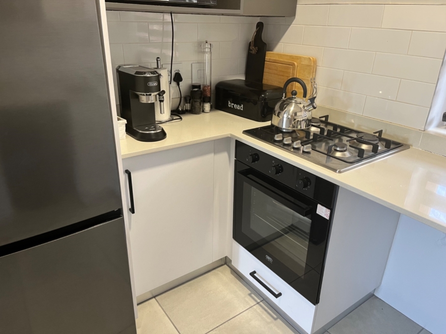 2 Bedroom Property for Sale in Island View Western Cape